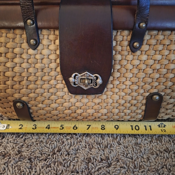 Vintage John Romain Straw Purse Bag Woven Double Leather Straps Turnlock EUC - Picture 3 of 16